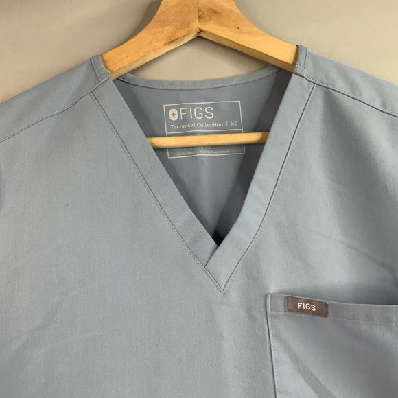 FIGS Catarina Scrub Top Blue Technical Collection V Neck XS - Picture 9 of 10